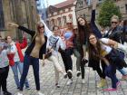 Cure Iz 4.E U Razgledavanju Stare Gradske Jezgre Praga